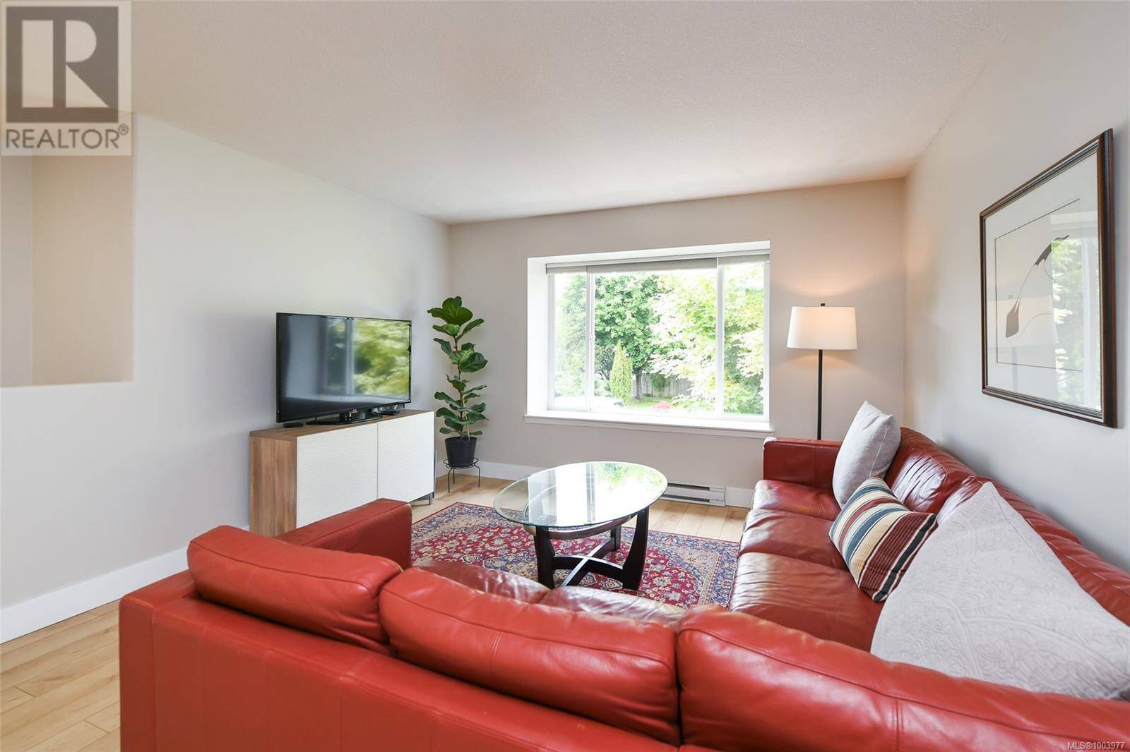 Courtenay, BC V9N8Y6,1966 13th St