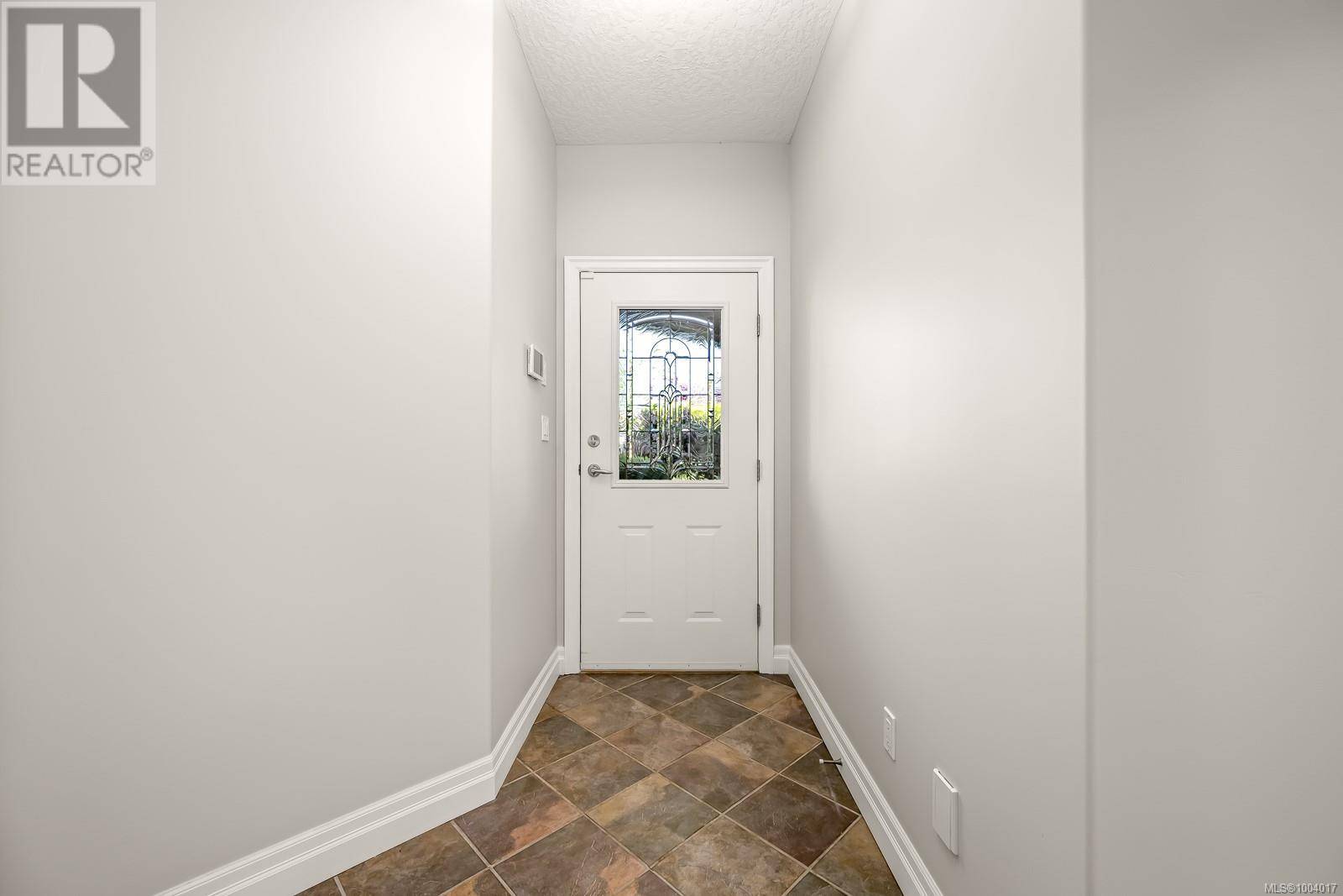 Comox, BC V9M4J2,2300 Murrelet DR #26