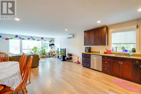 Port Alberni, BC V9Y2G2,2623 5th AVE #2