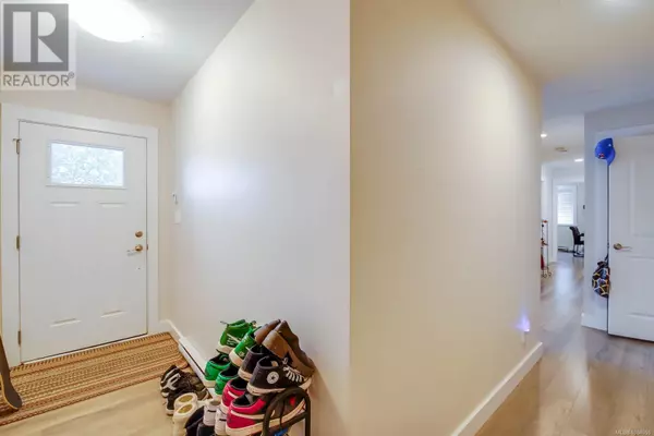 Port Alberni, BC V9Y2G2,2623 5th AVE #2