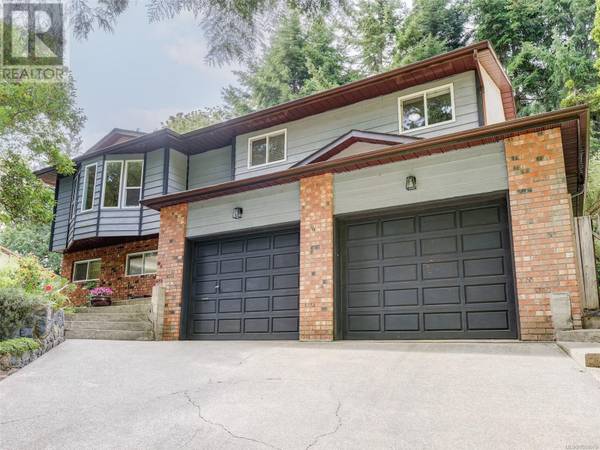 Colwood, BC V9C3H8,823 Cecil Blogg Dr