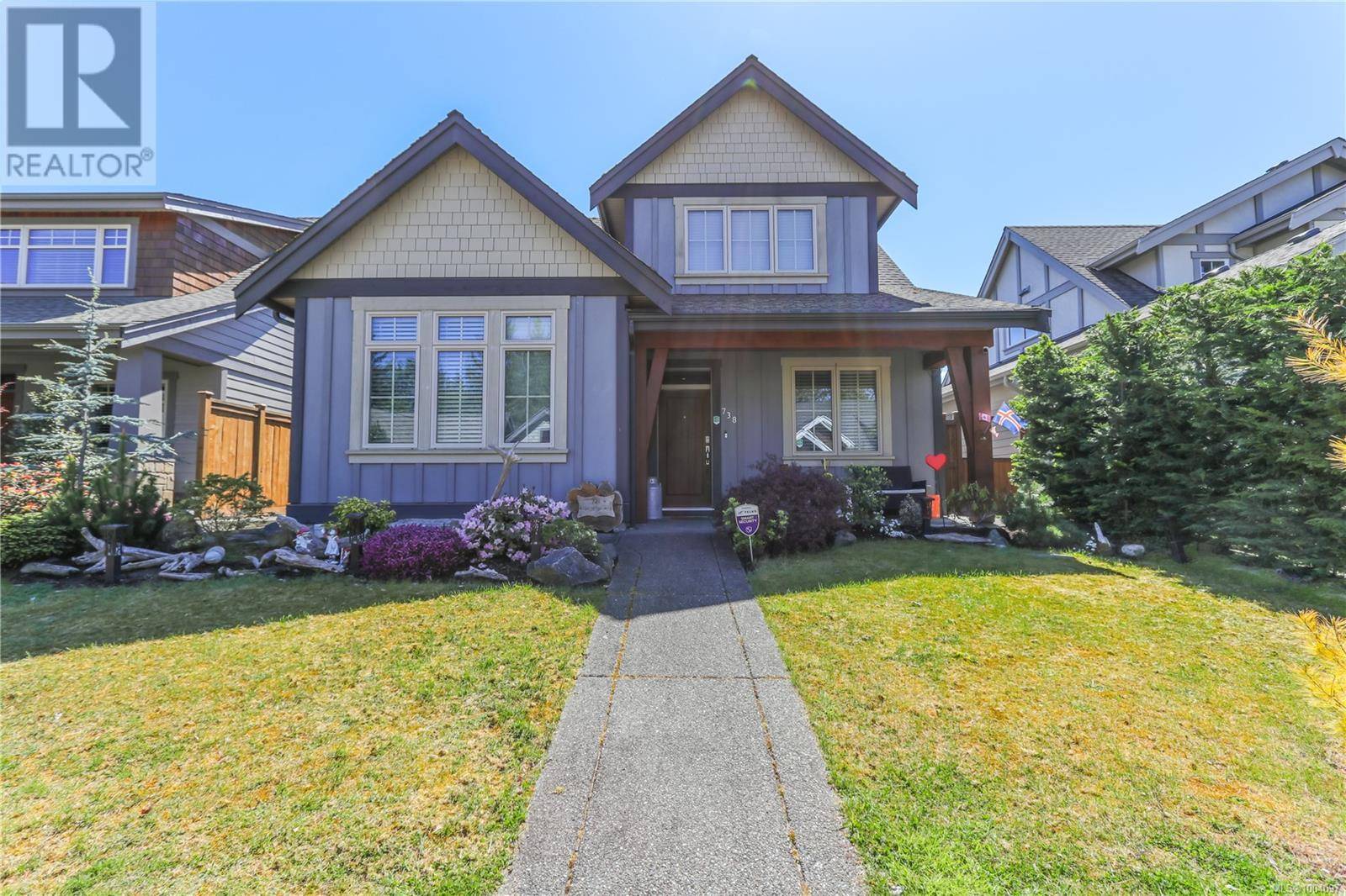 Qualicum Beach, BC V9K0A9,738 West Ridge Way
