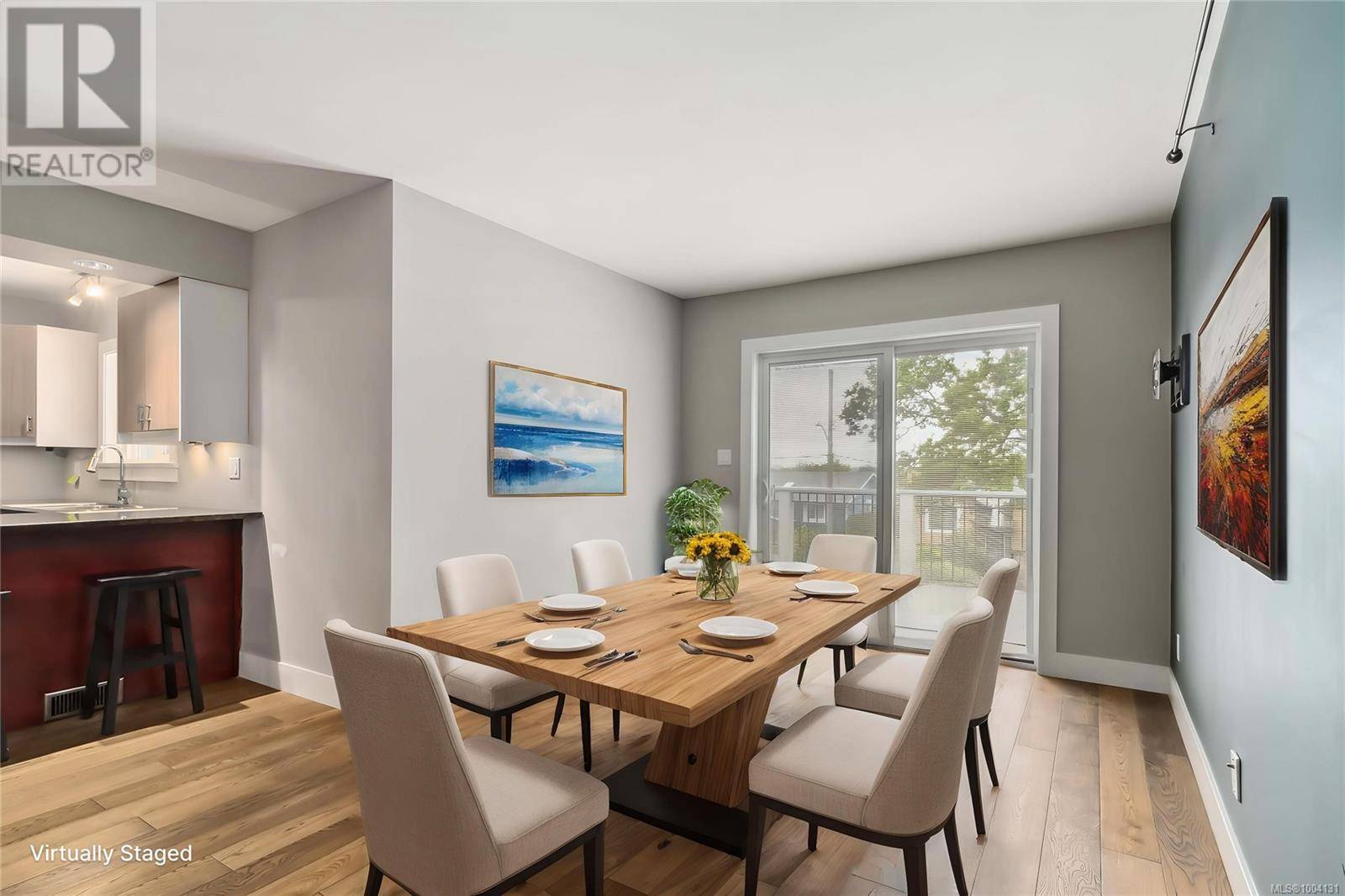 Saanich, BC V8P1M8,1273 HOLLOWAY St