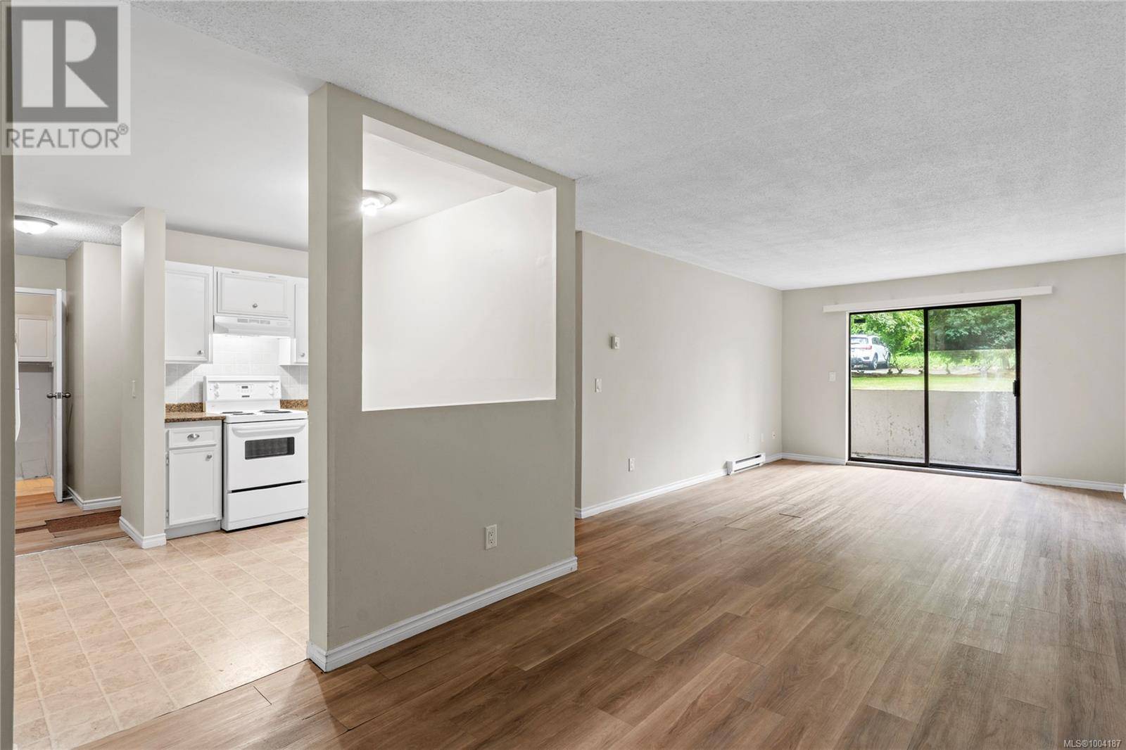 Nanaimo, BC V9T4S9,4728 Uplands DR #111