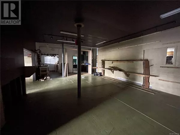 Port Alberni, BC V9Y4X3,4282 10th Ave