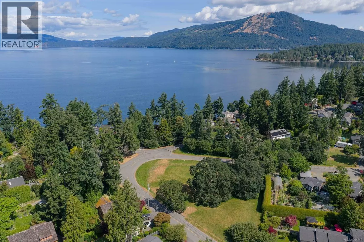 North Saanich, BC V8L5P1,10859 Madrona Dr