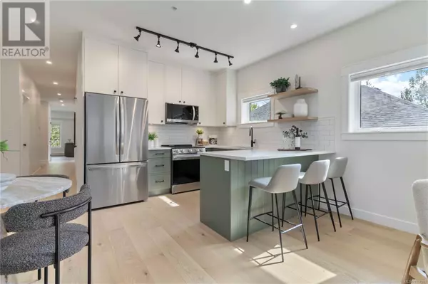 Victoria, BC V9A2Z5,633 Belton AVE #6