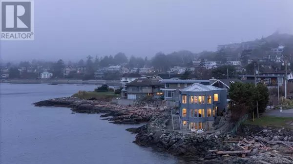 2179 Crescent Rd, Oak Bay, BC V8S2H4