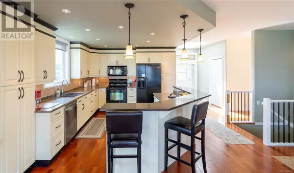 Ladysmith, BC V9G2C3,563 Halliday Pl
