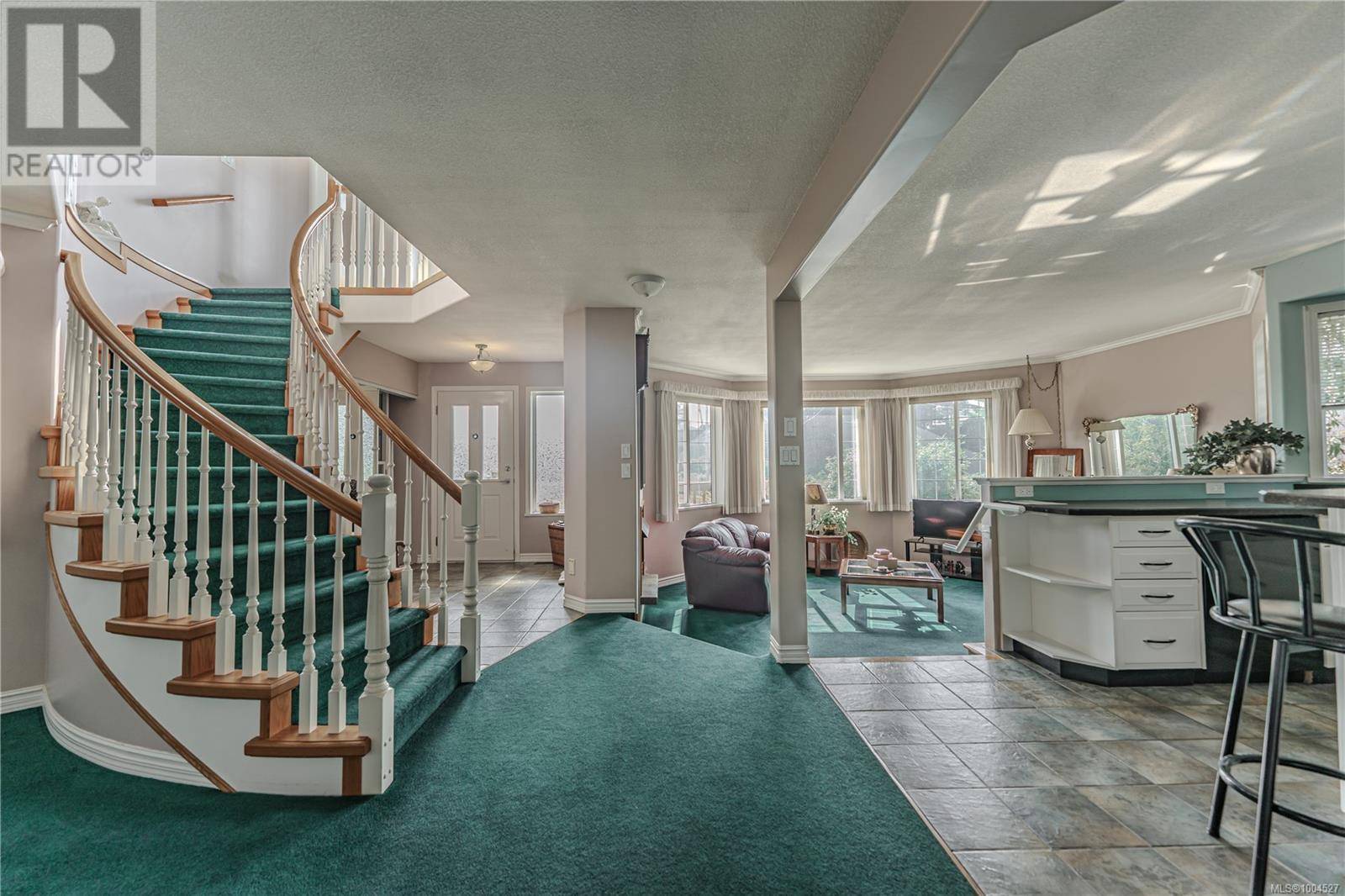 Nanaimo, BC V9R4H5,635 Park Ave