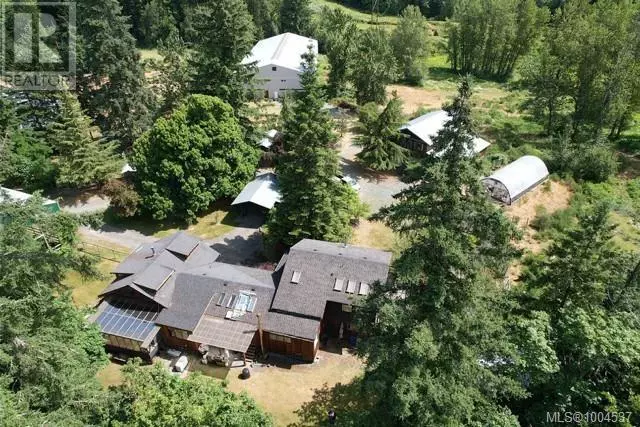 3744 Gibbins Rd, Duncan, BC V9L6E8