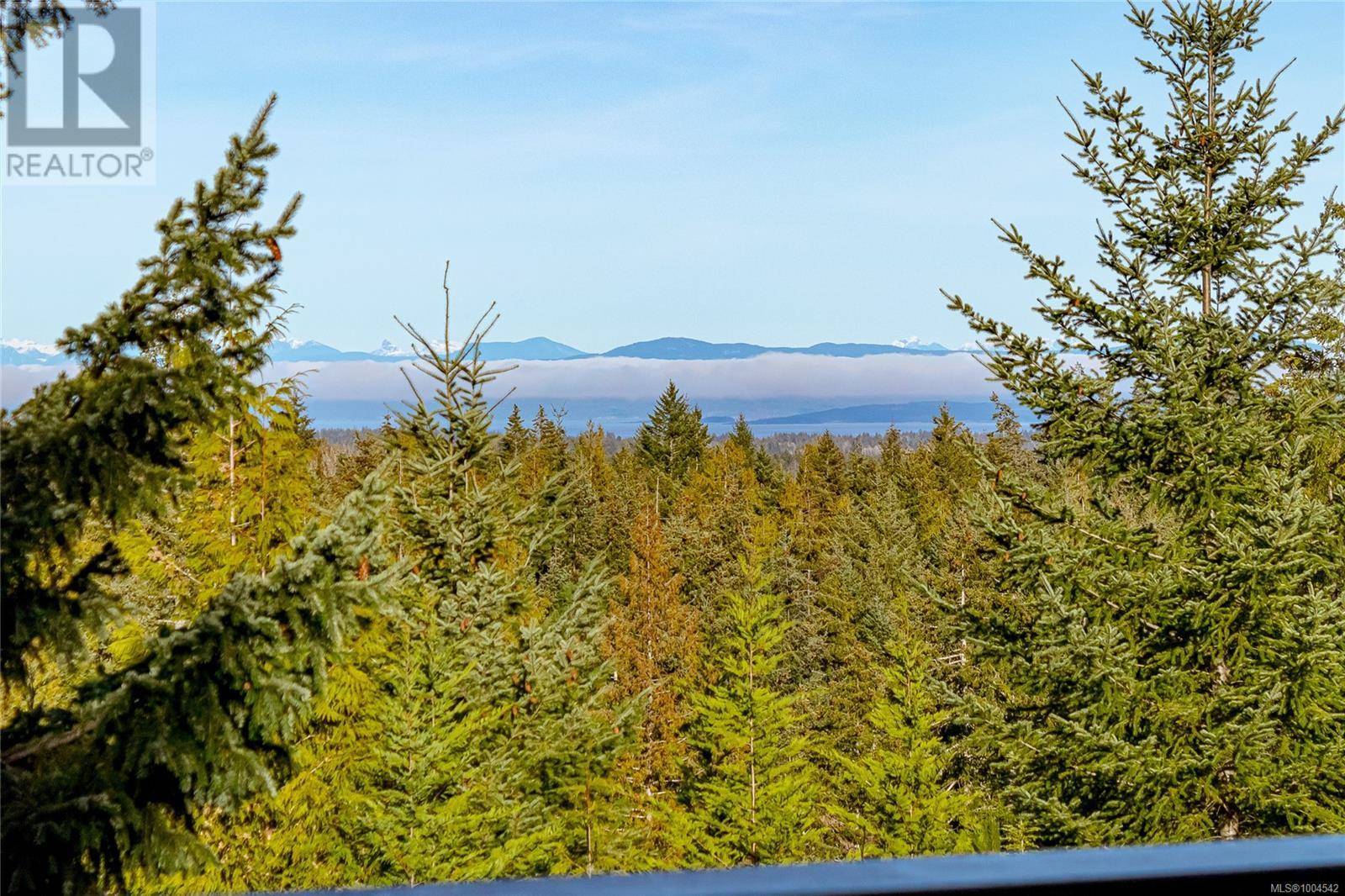 Qualicum Beach, BC V9K2V2,1556 Meadowood Way
