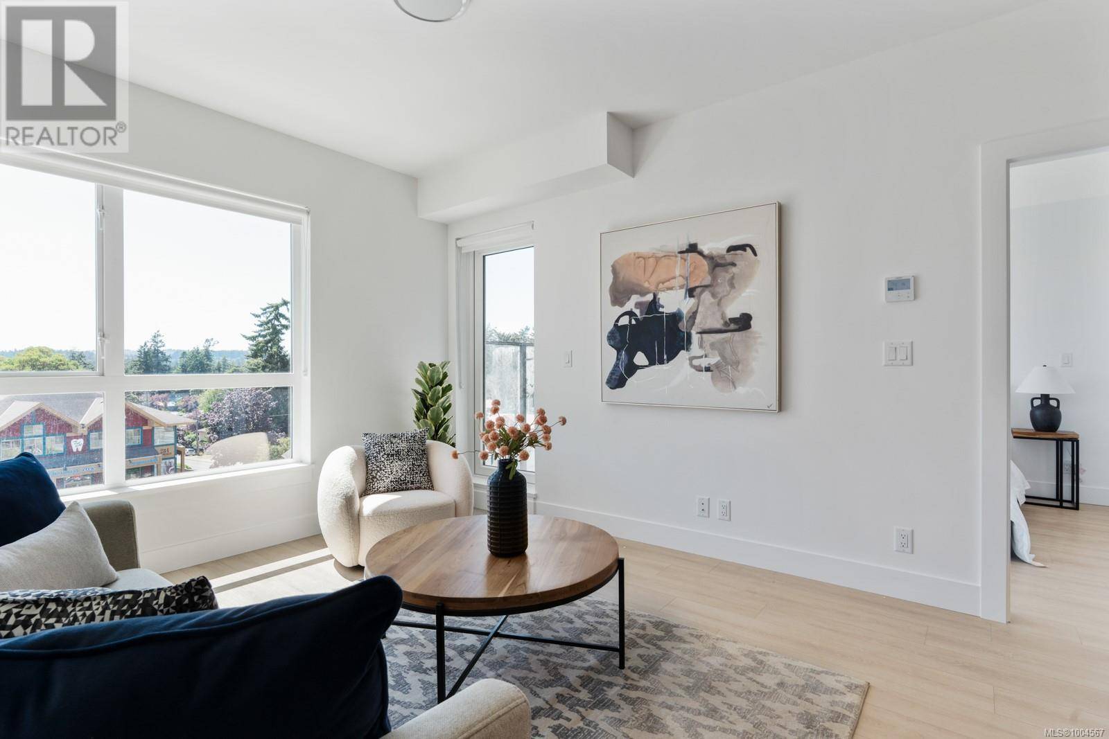 View Royal, BC X0X0X0,258 Helmcken RD #202