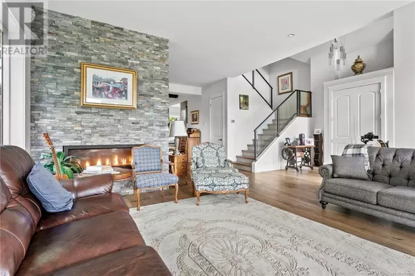 Saanich, BC V8X2B8,1430 Payton Pl