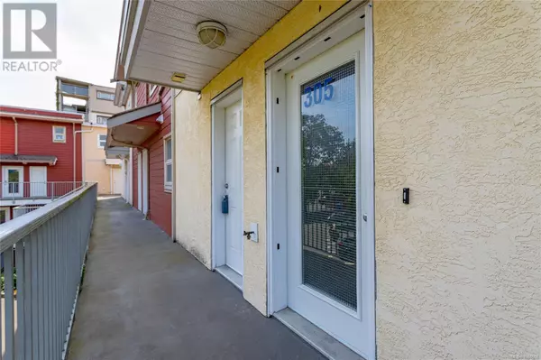 Langford, BC V9B3C6,908 Brock AVE #305