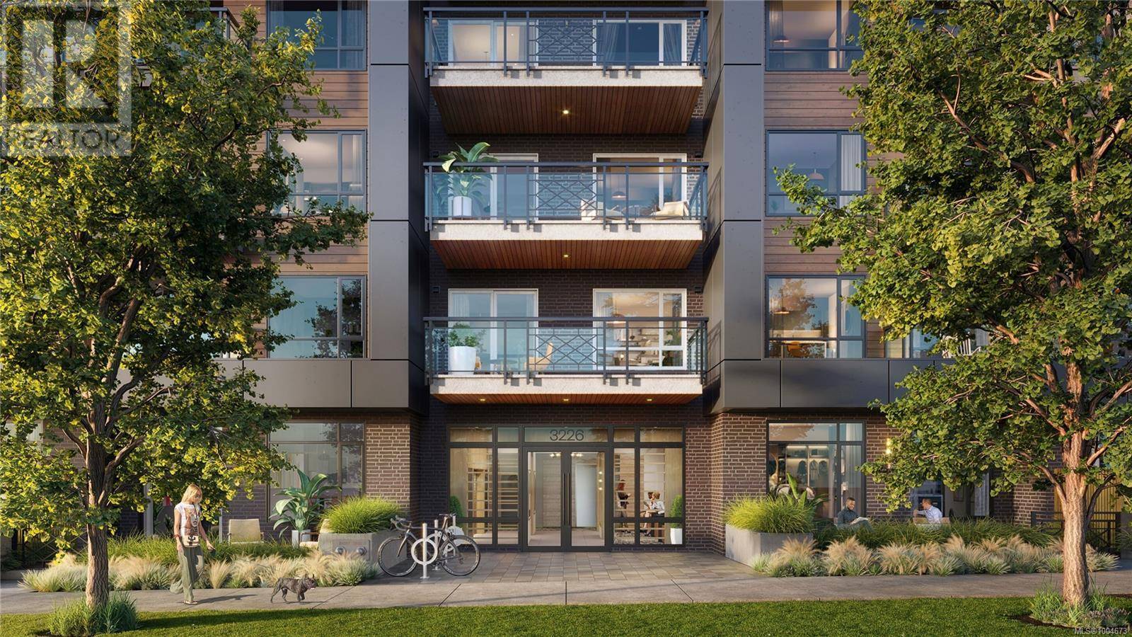 3226 Shelbourne ST #110, Saanich, BC V8P5G8