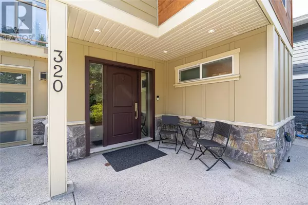 Langford, BC V9B4X2,320 Selica Rd