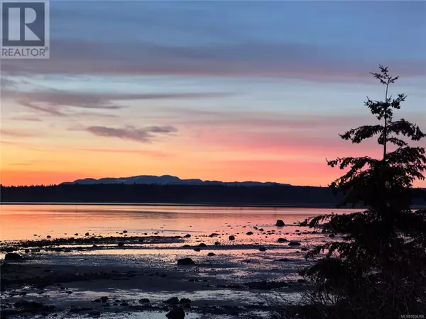 Cortes Island, BC V0P1K0,482 Smelt Bay Rd