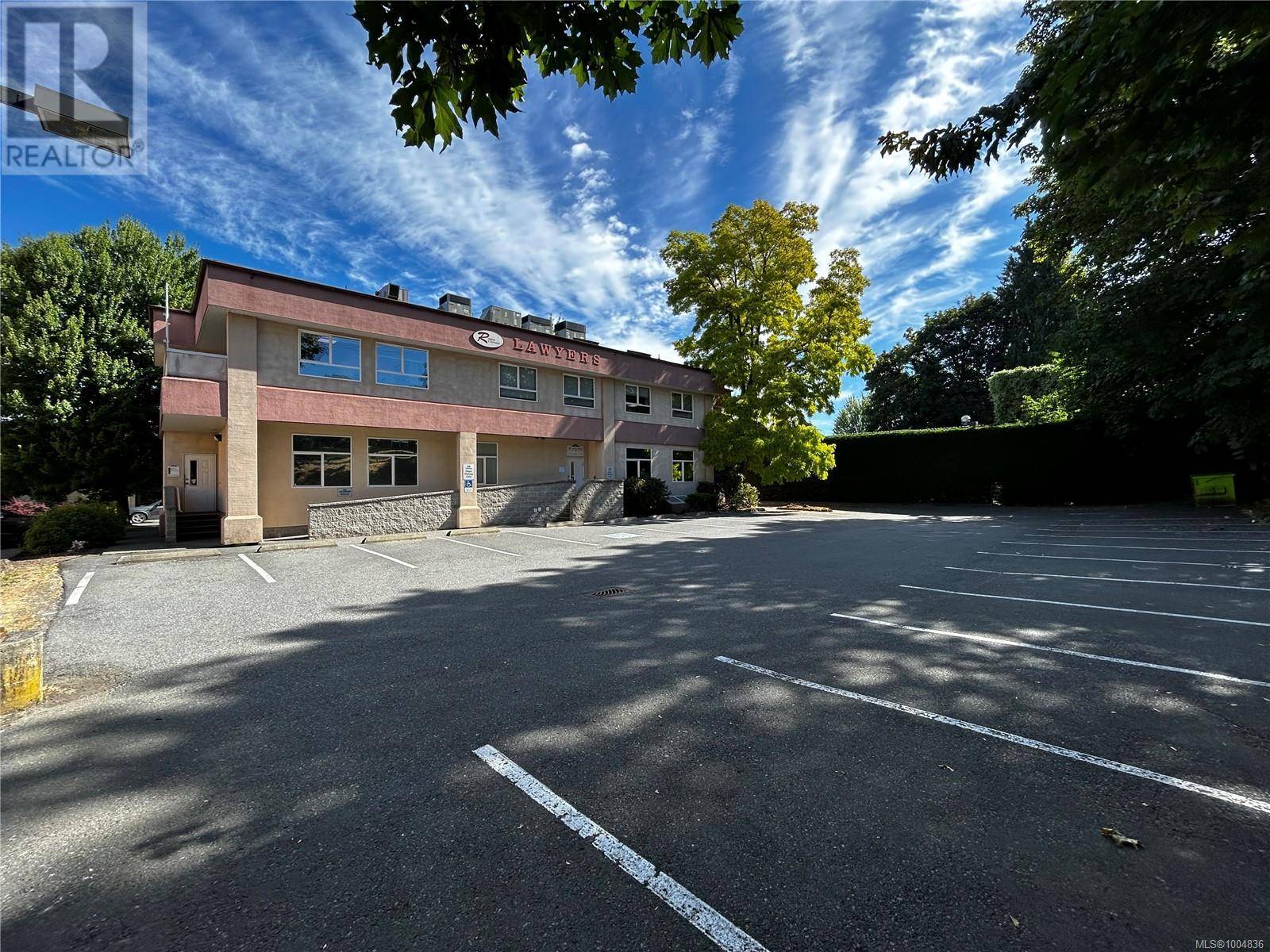 44 Queens Rd, Duncan, BC V9L2W4