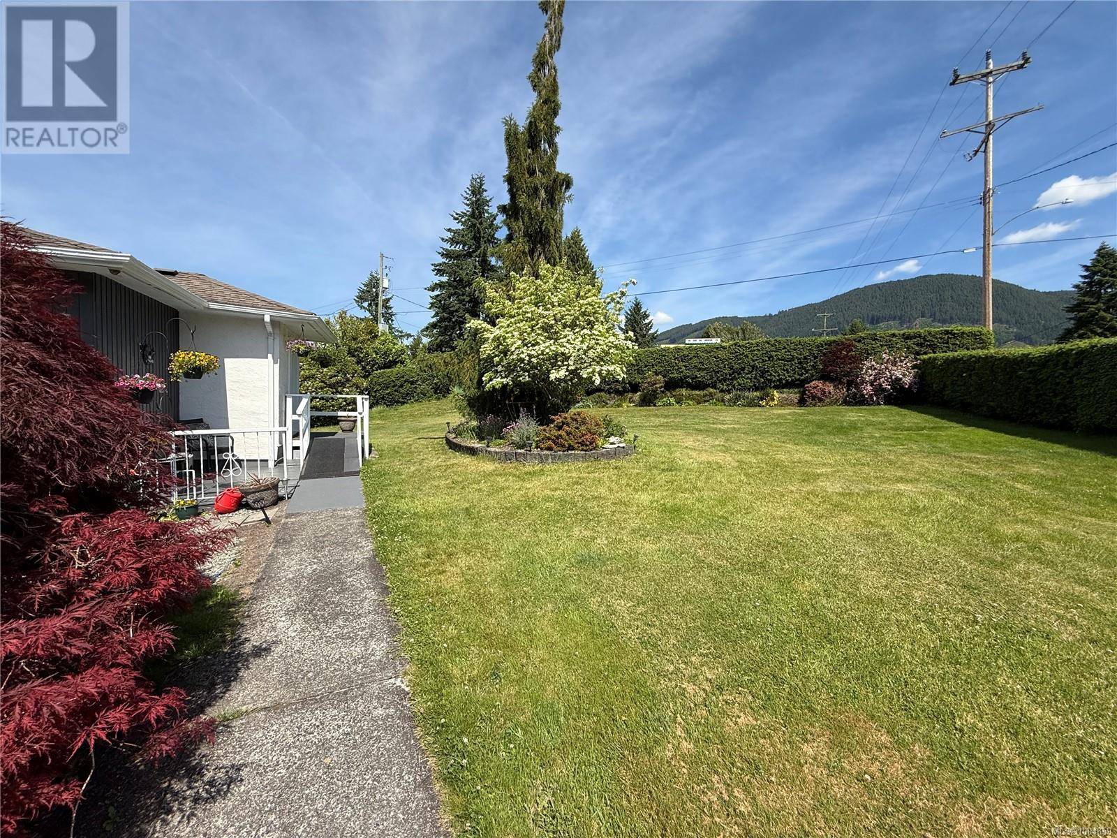 Lake Cowichan, BC V0R2G0,28 Cottonwood St