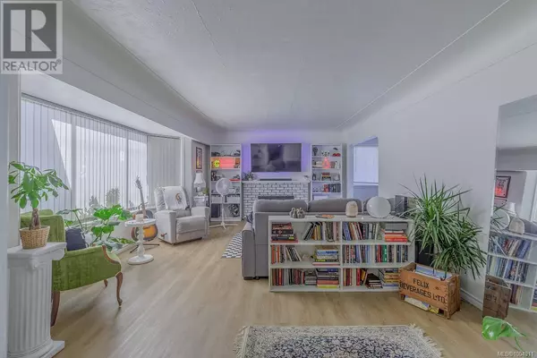 Nanaimo, BC V9S4V5,1212 Waddington Rd