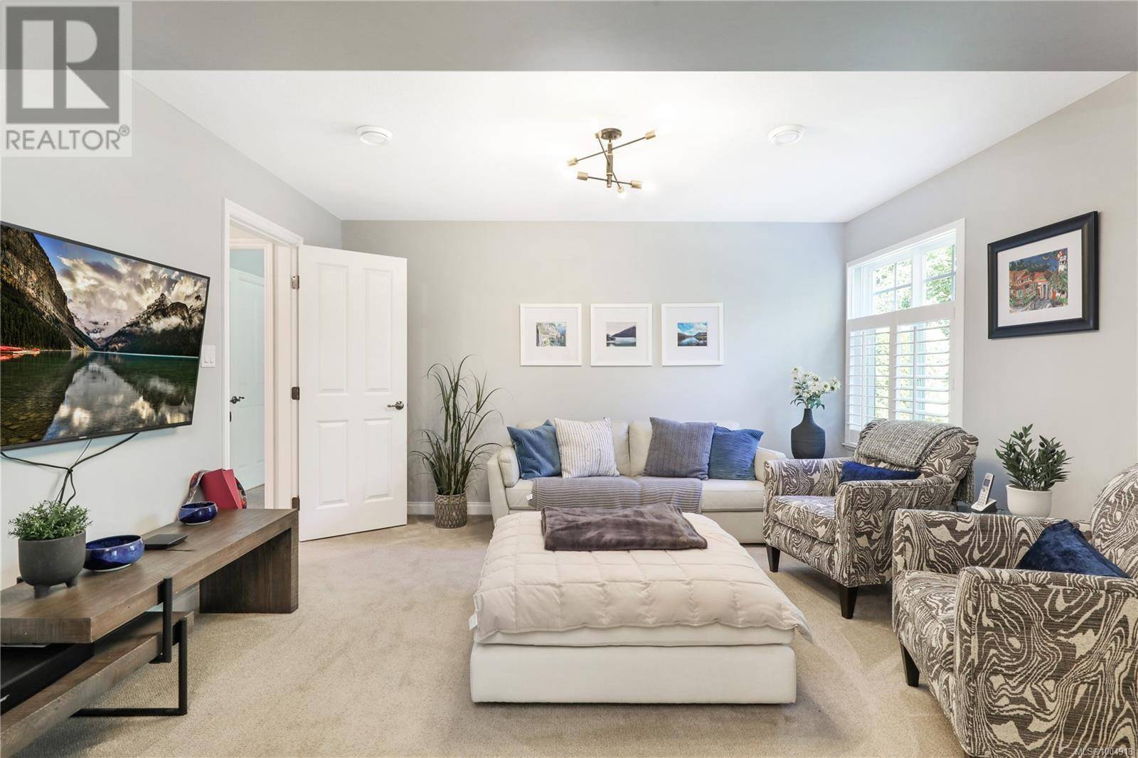 Parksville, BC V9P2Y4,1357 Gambier Pl