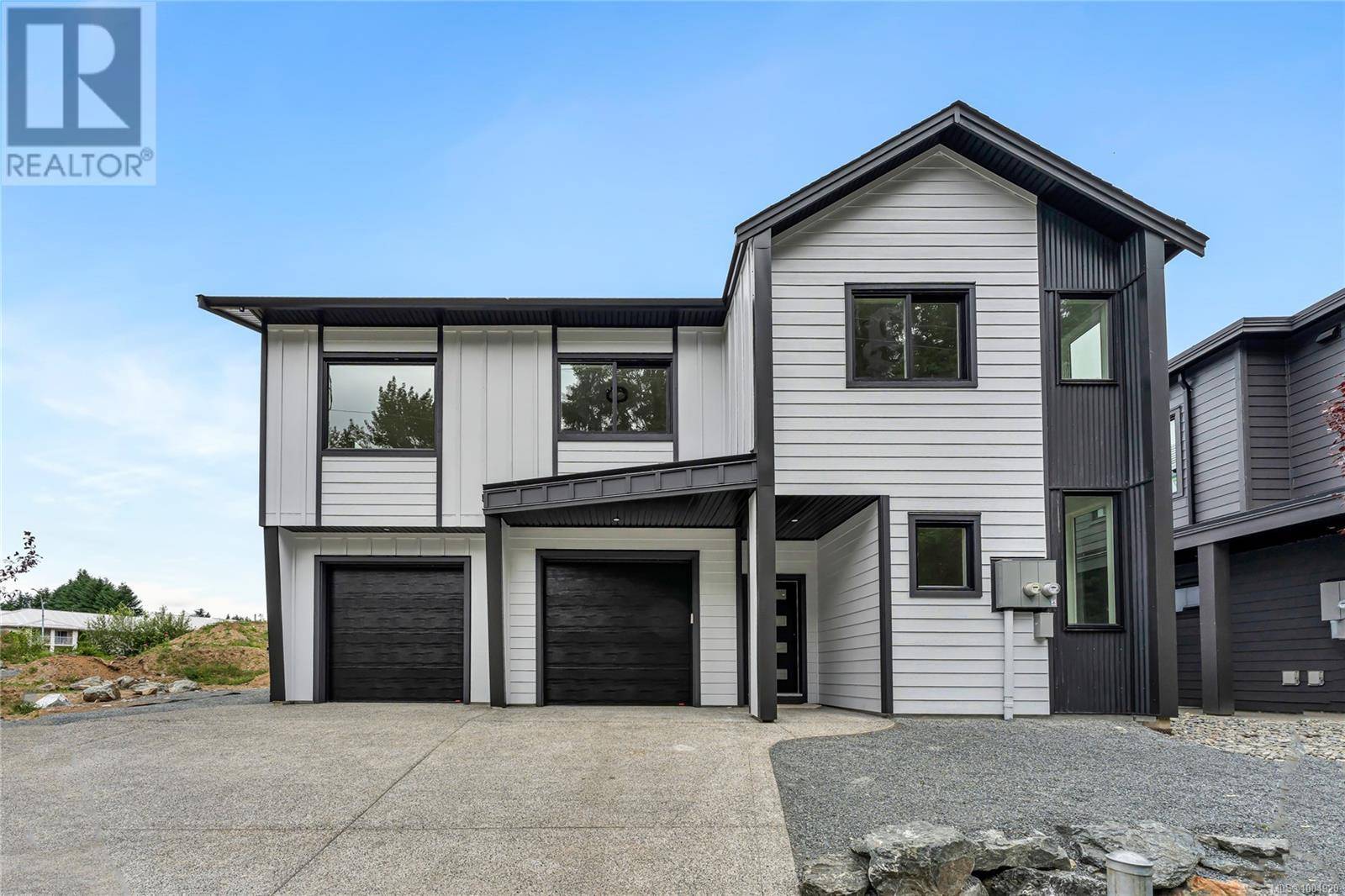 129 Cowichan Lake Rd, Lake Cowichan, BC V0R2G0