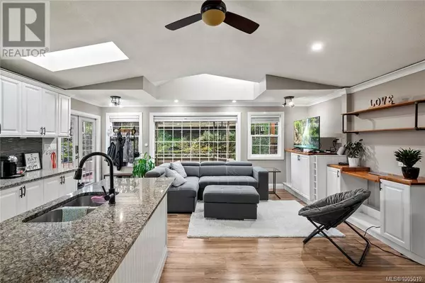 2206 Millstream Rd, Langford, BC V9B6H4