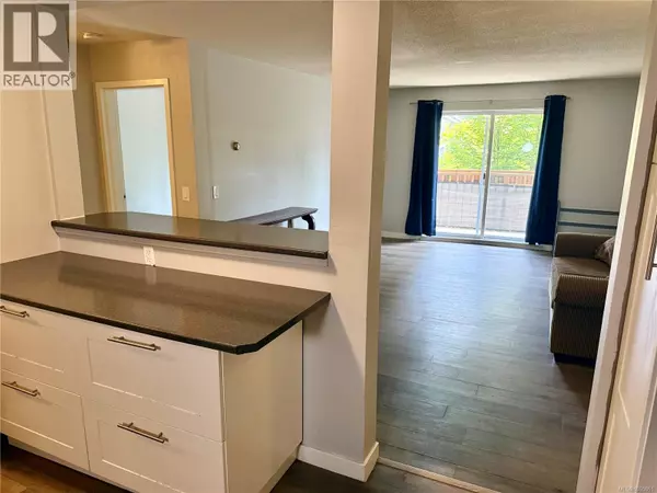 Nanaimo, BC V9T4S9,4728 Uplands DR #207