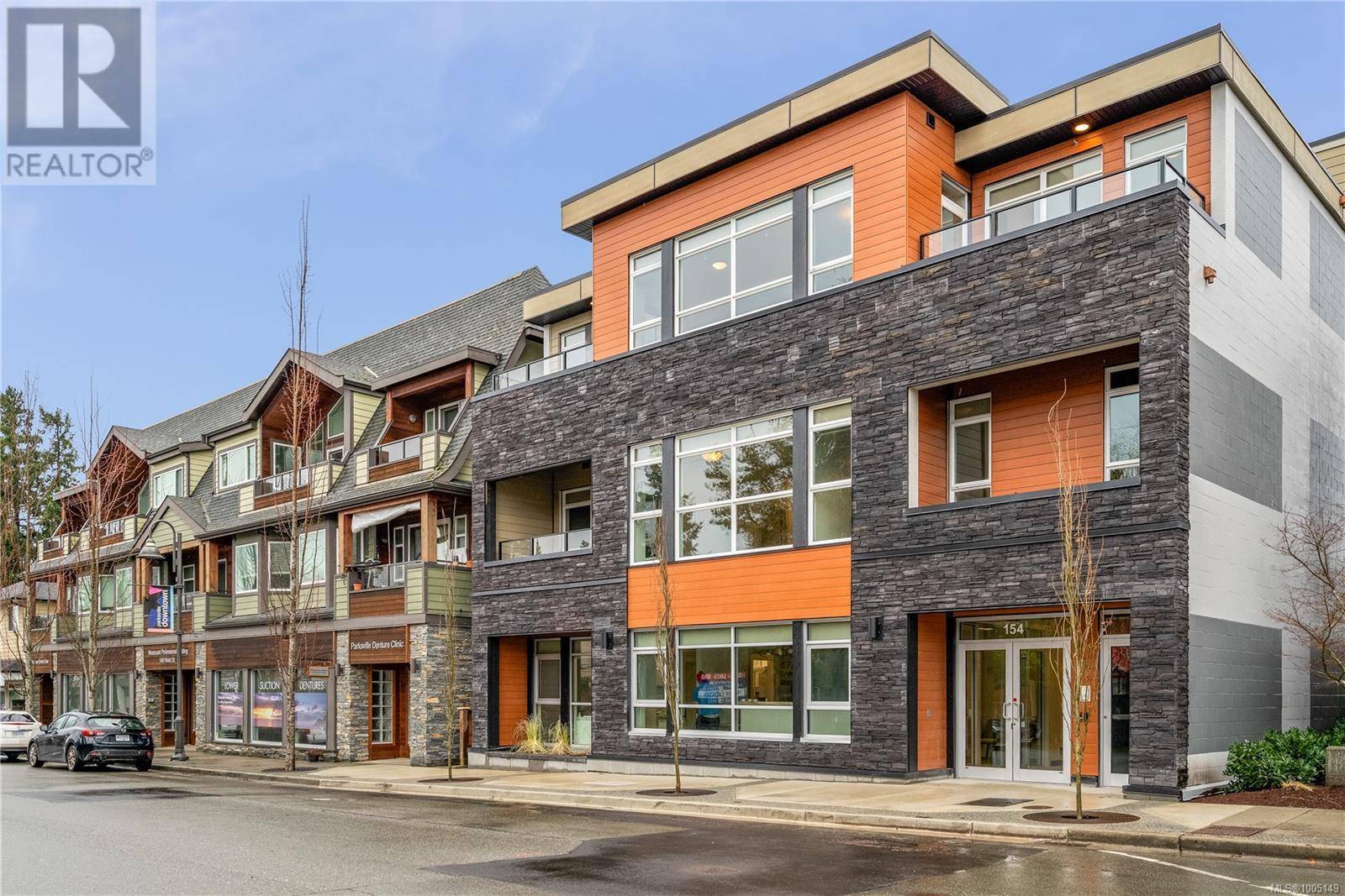 Parksville, BC V9P9G5,154 Weld St