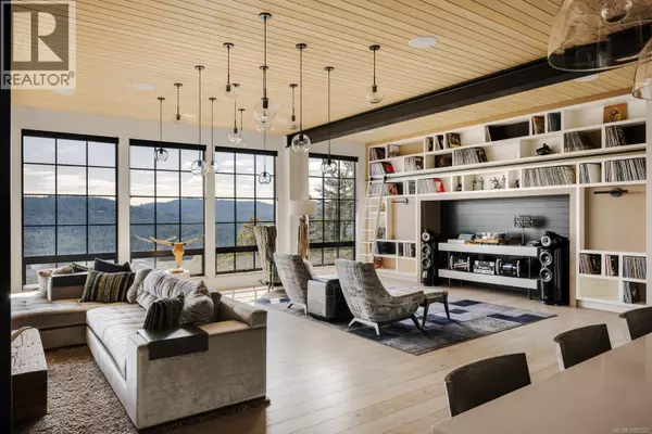 Langford, BC V9B3S3,1424 Pinehurst Pl