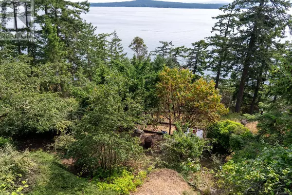 Pender Island, BC V0N2M2,4843 Cutlass Crt