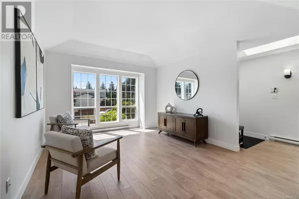 Nanaimo, BC V9T5S3,4360 Glencraig Dr