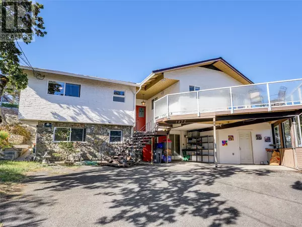 Saanich, BC V8P2E8,1472 Banff Pl