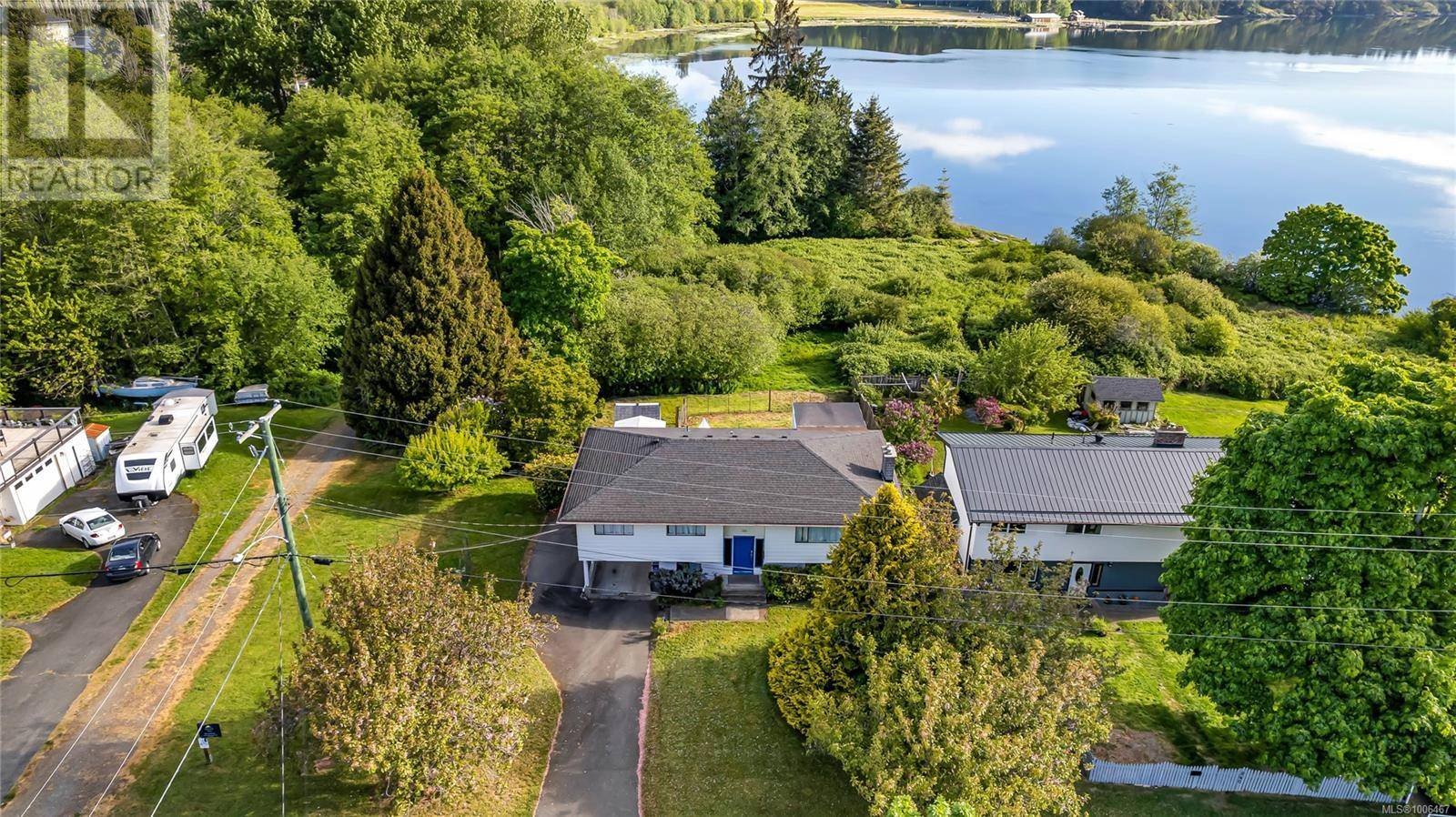 242 Portsmouth Dr, Colwood, BC V9C1R9