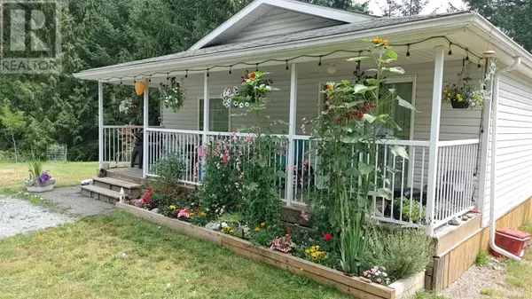 1212 Fairfield Rd, Cobble Hill, BC V8H0H4