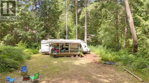 65 Decourcy Dr, Gabriola Island, BC V0R1X1