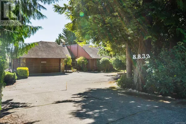 North Saanich, BC V8L3Z3,8833 Haro Park Terr
