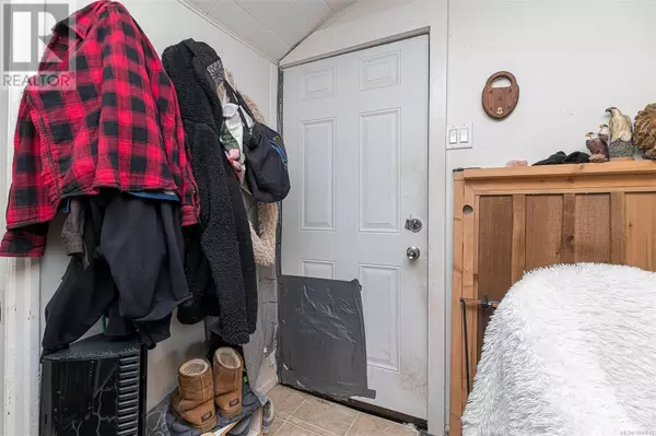 View Royal, BC V9B1G8,312 Island Hwy