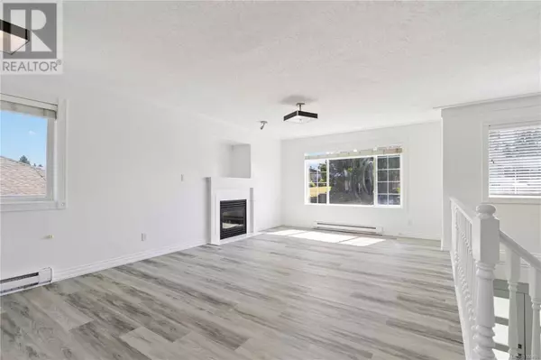 Saanich, BC V8Z6M1,4168 Clinton Pl