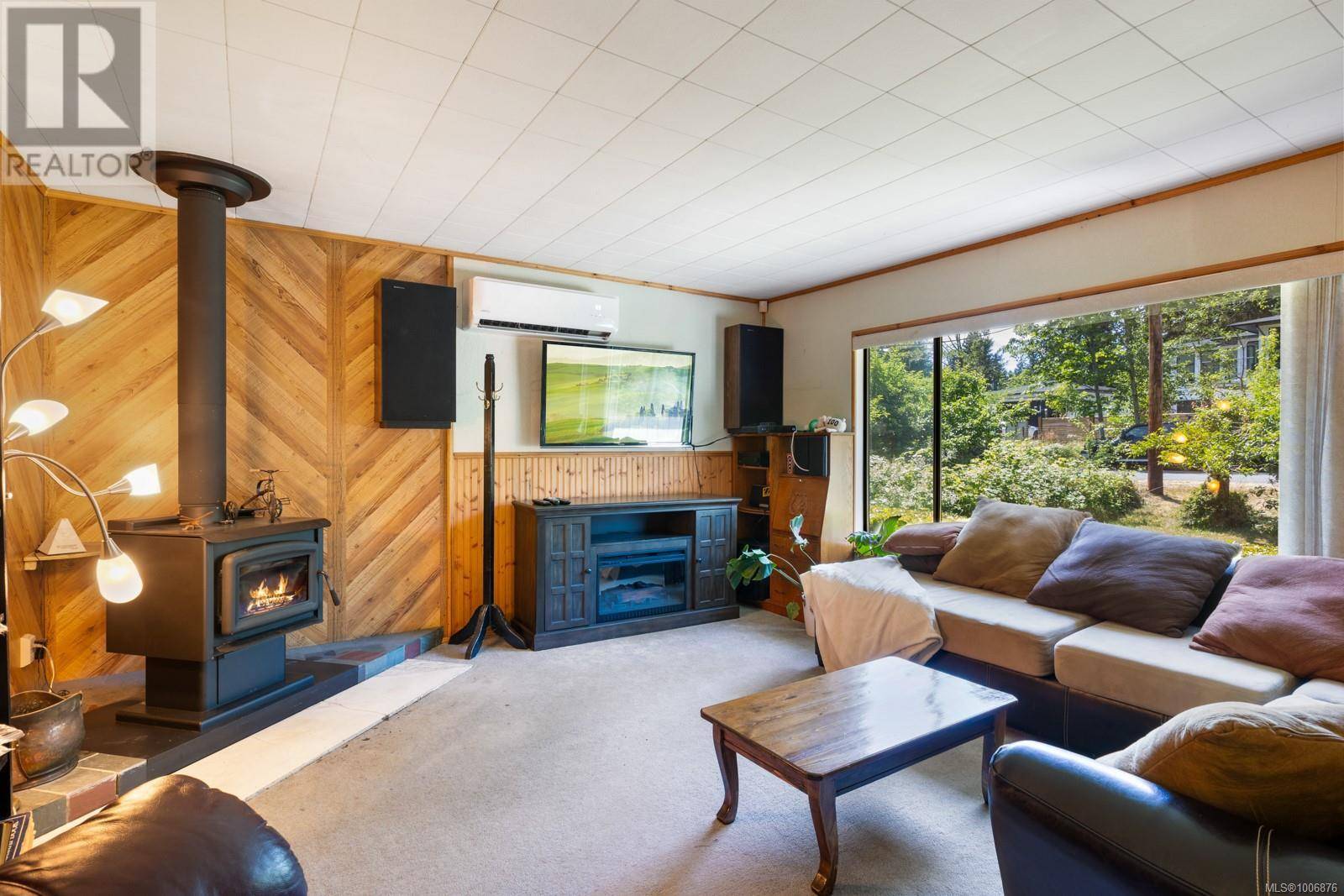 Courtenay, BC V9N9K9,850 Timberlane Rd