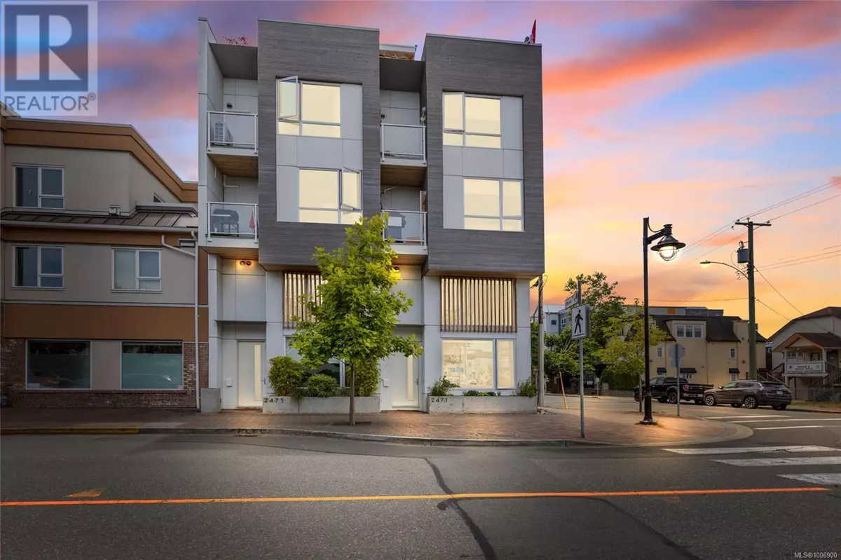 Sidney, BC V8L1W2,2471 Bevan Ave