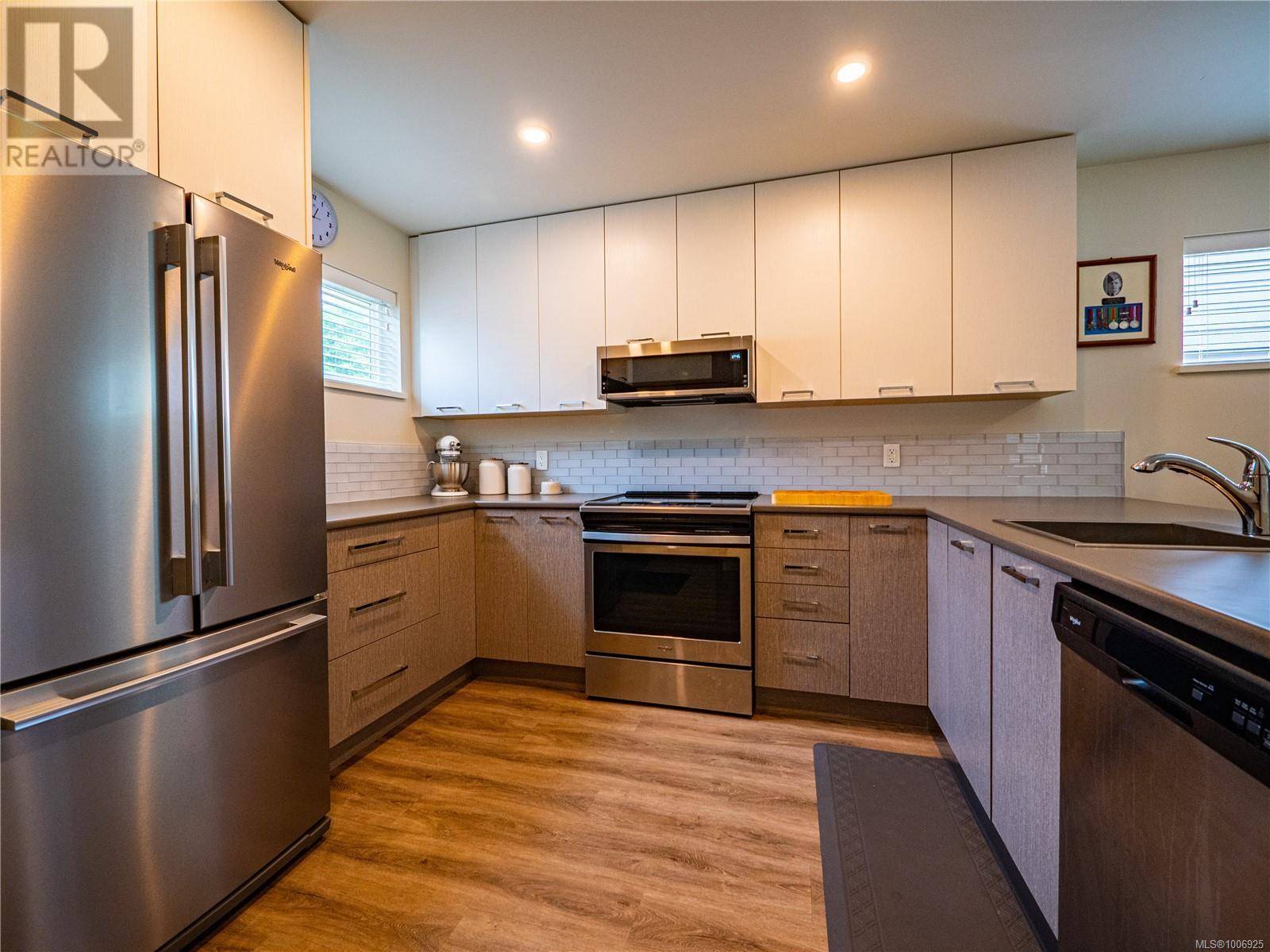 Ucluelet, BC V0R3A0,1782 St. Jacques BLVD #2