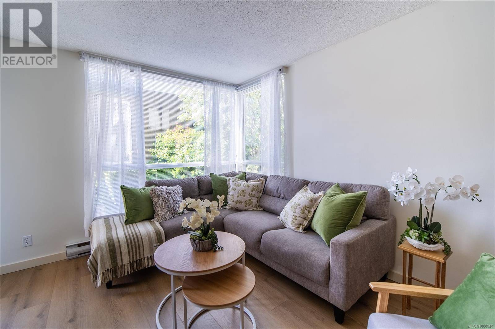 835 VIEW ST #210, Victoria, BC V8W3W8