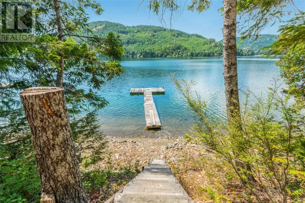 3696 Horne Lake Caves Rd, Qualicum Beach, BC V9K2L7