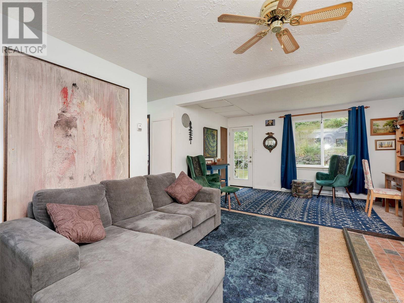 Youbou, BC V0R3E1,10572 Lupine Lane