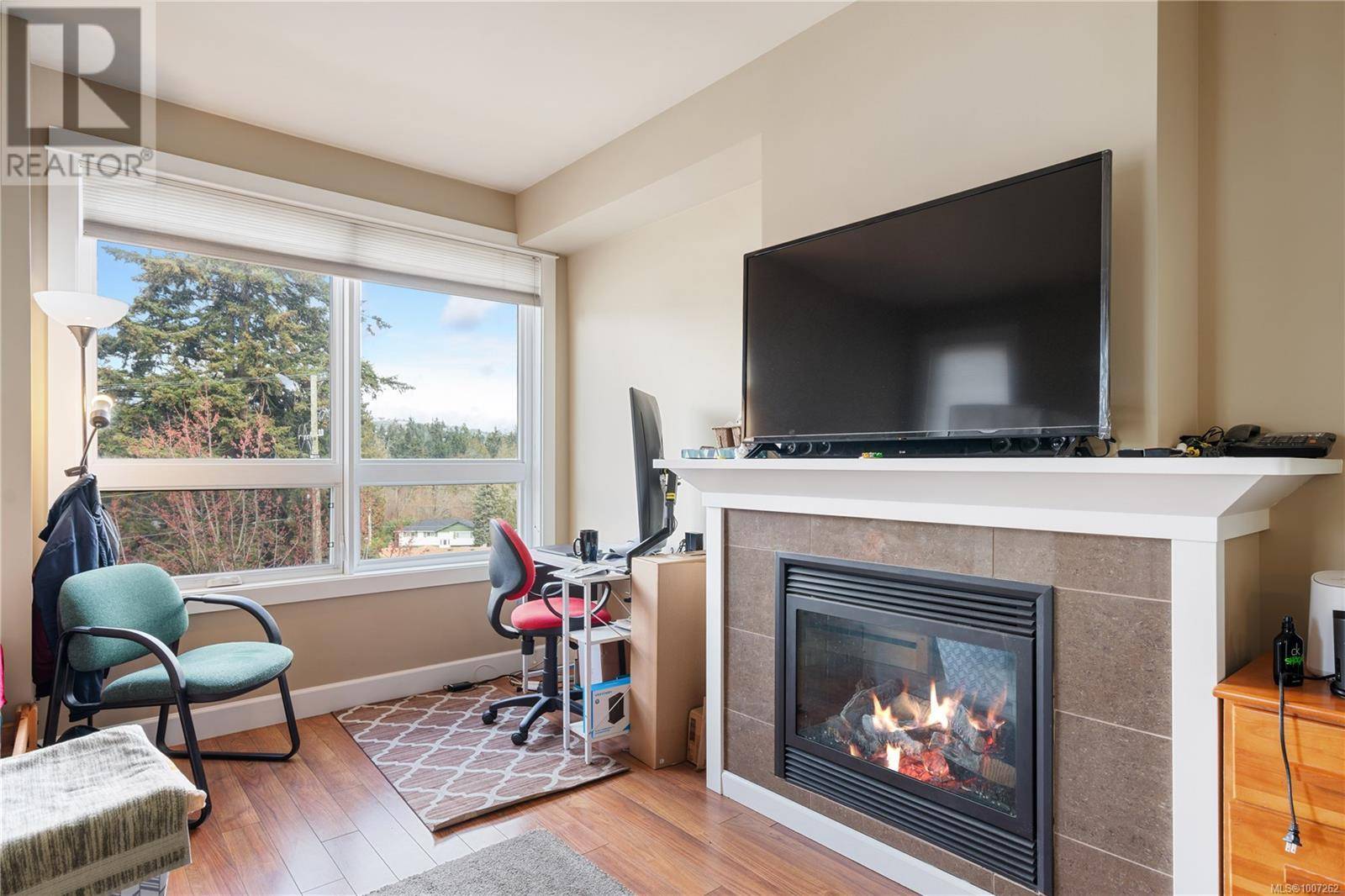 Langford, BC V9B0J5,3220 Jacklin RD #209