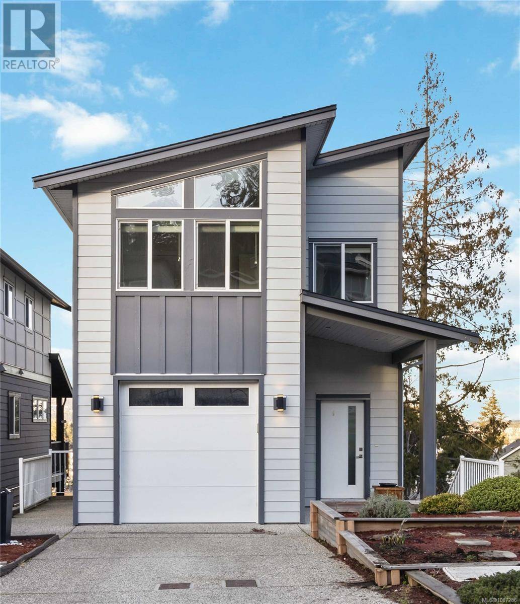 Langford, BC V9C2P4,914 Peace Keeping Cres