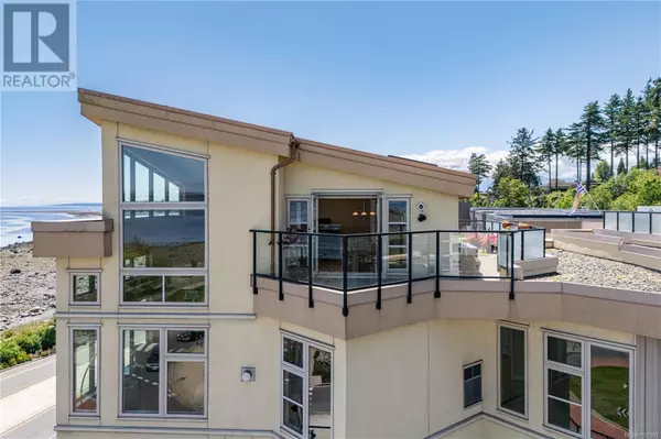 Campbell River, BC V9W1B7,1392 Island HWY South #401