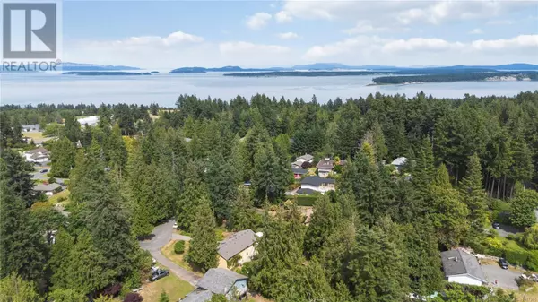 North Saanich, BC V8L1G4,1881 Llewellyn Pl
